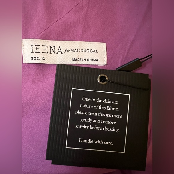 Anthropologie Mac Duggal Pleated V-Neck Dress - Picture 14 of 14